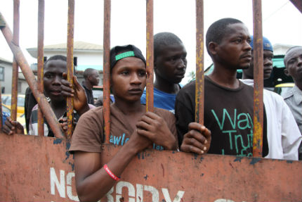 Кот д'Ивоар затвори границите си с Либерия и Гвинея заради ебола