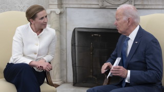 Датският премиер Мете Фредериксен заяви в понеделник че не се