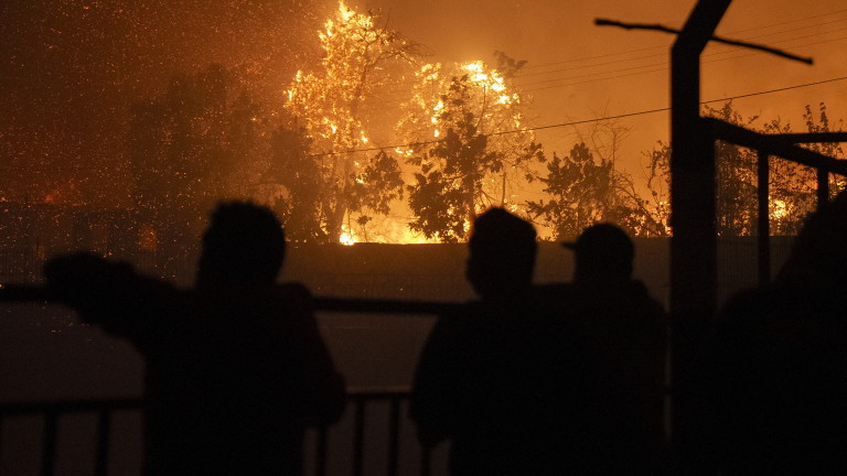 Иран показа кадри от пожар в Чили като резултат от удар срещу Израел
