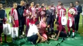 ВИДЕО: Жертвоприношение на овца преди футболен мач