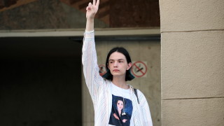 Беларус провежда избори в неделя президентът Александър Лукашенко е срещу бивш