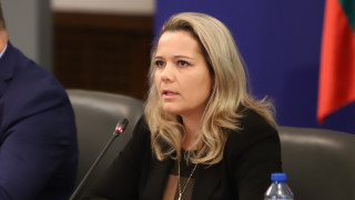 Гълъб Донев освободи вътрешния зам.-министър Моника Бийчър