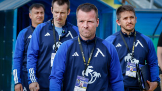 Днес един от най обичаните футболисти на сините и сегашен директор