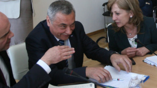 Не е работа на миньорите да се занимават с цената на въглищата, отсече Симеонов