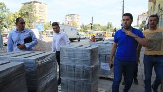 Заместник кметът по транспорт Евгени Крусев провери изграждането на обособено трасе