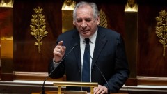 Таксиметрови шофьори заплашват с блокада Франция
