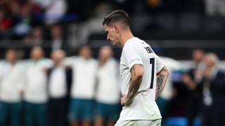 Националът на Словения Бенямин Вербич бе национален герой миналата година и плачеше