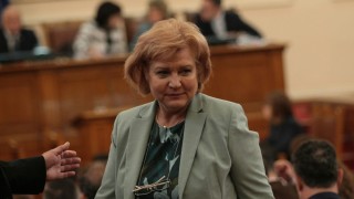 Няма 100 справедливост Така председателят на бюджетната комисия Менда Стоянова