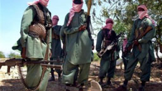 Екстремисти атакуваха хотел с депутати в Сомалия 