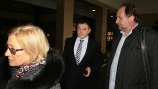 Съкратена процедура иска Алексей Петров по делото за пране на пари