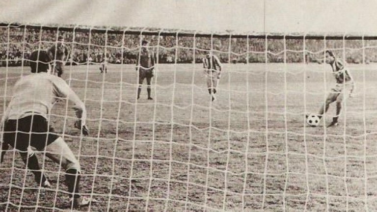 Когато Бръснаря вкара дузпата на Дзоф