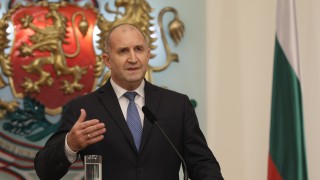 Държавният глава Румен Радев започва в понеделник консултации с парламентарните