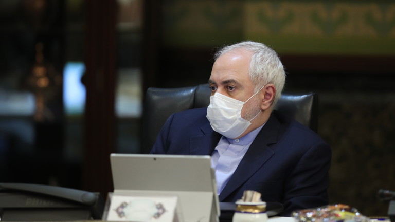 Иран "скочи" на Тръмп, политизирал пандемията 