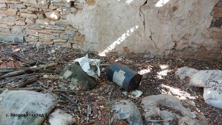 Намериха тонове опасни пестициди в Старозагорско