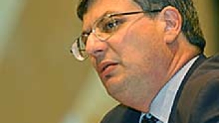 Калфин се среща с правосъдния министър на Малта