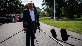 Американският президент Доналд Тръмп посети Хил Кънтри като защити