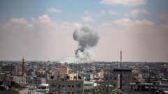 Израел е ударил общинска сграда в Рафах