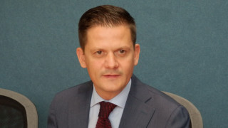 Към настоящия момент място за паника няма Не е необходимо