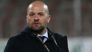 Сръбският централен защитник Слободан Рубежич почти сигурно ще започне сред