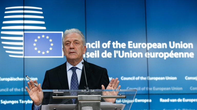 ЕС губи по €18 млрд. годишно, ако Шенген се разпадне, обяви ЕК