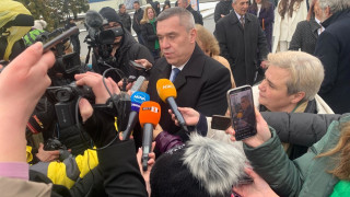 Министърът на земеделието Георги Тахов започва преглед на всички порочни