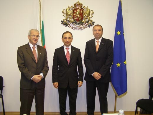 ЕК: Изградили сте основата за една ефективна и модерна администрация