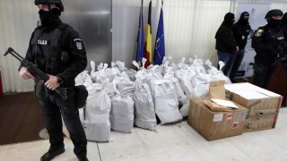 Румънските власти иззеха повече от един тон кокаин на стойност