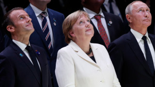 Руският президент Владимир Путин германският канцлер Ангела Меркел и френският