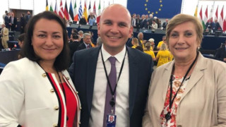 Евродепутатите от ДПС отнесоха въпроса за новия пост на Валери