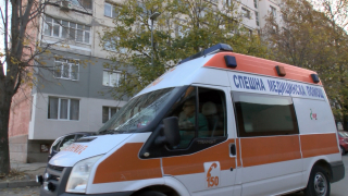 7-годишно дете падна от третия етаж на блок във Враца