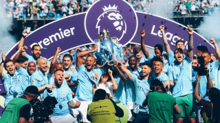 Манчестър Сити преотстъпи под наем младия талант Патрик Робъртс на