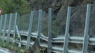 Забелязах че условията за пътна безопасност в тази отсечка не