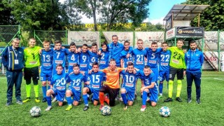 Децата на Левски от набор 2005 и станаха шампиони Сините