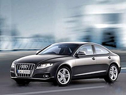 Audi готови с новото поколение на A4