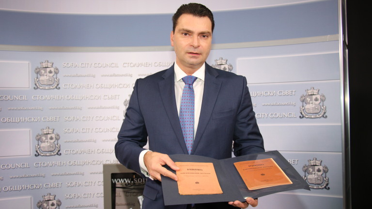 Лидерът на БСП-София и председател на групата на БСП в