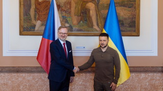 Чехия ще изпрати бойни хеликоптери на Украйна и ще обучи