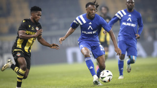 Защитникът на Левски Алдаир Невеш празнува рожден ден днес съобщиха