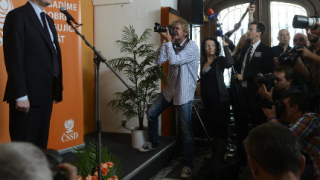 Чешкото правителство получи вот на доверие 