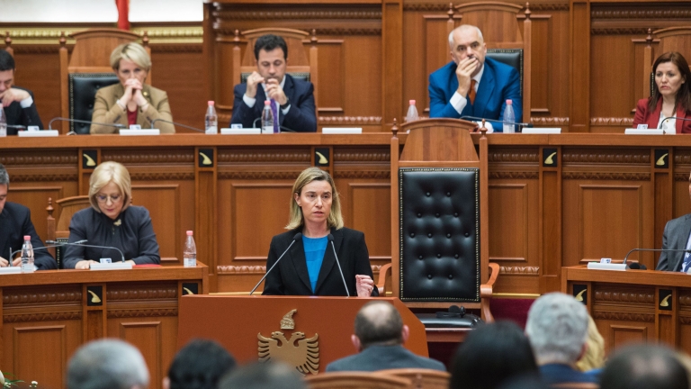 Парламентарни избори в Албания на 18 юни