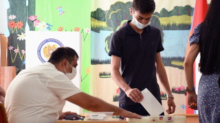 С 49,4% активност приключиха изборите в Армения