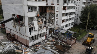 Двама загинали и няколко ранени след взрив на газ в жилищен блок в Русия