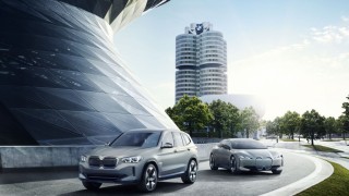 BMW влага близо €7 милиарда в китайските си фабрики