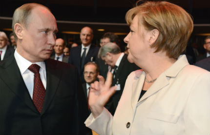 Меркел настоява Русия да гарантира свободата на словото