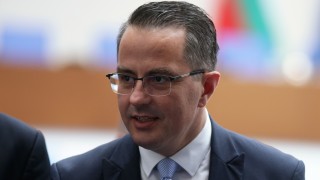 България се намира в много странна ситуация Това заяви на