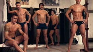 Италиански футболист работел като жиголо!