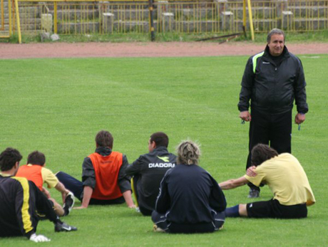 Плашат Тенчо Тенев с линч