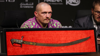 Екипът на Усик изуми с прогноза кой ще е следващият абсолютен световен шампион