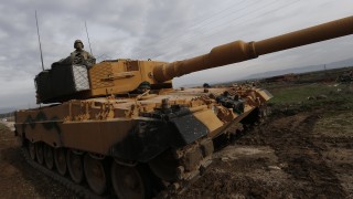 Турция изпраща подкрепления на границата си със Сирия