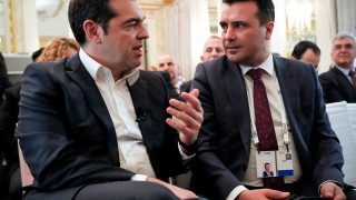 Премиерите на Гърция и Северна Македония Алексис Ципрас и Зоран