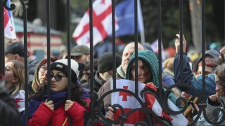 Грузинската полиция претърси апартаментите на петима души които са помогнали